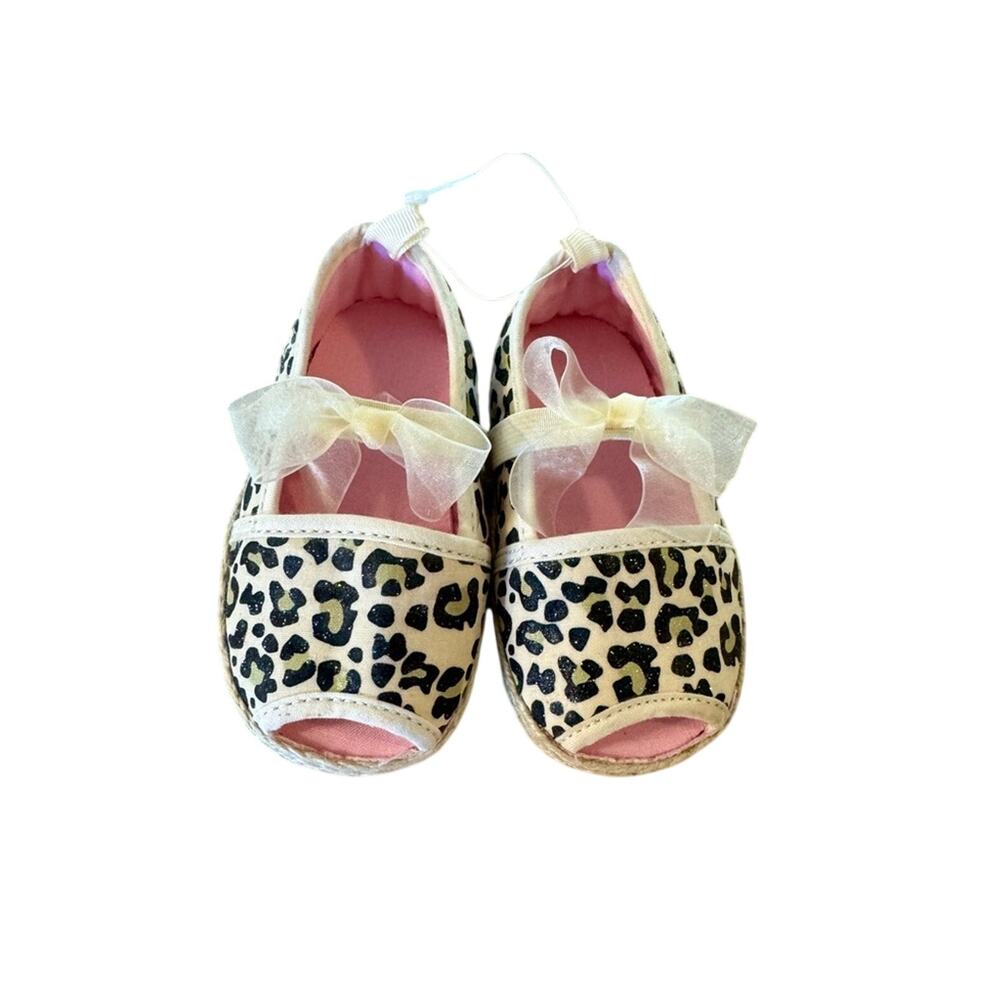 Leopard Print Peep Toe Infant Slip on Sandals with Bow, Size 4 NWOT